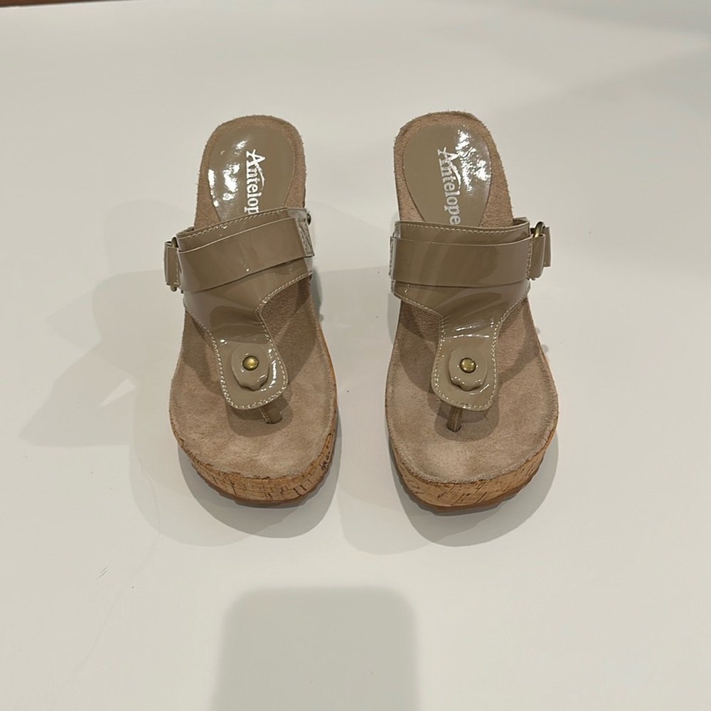 Antelope wedge size 38